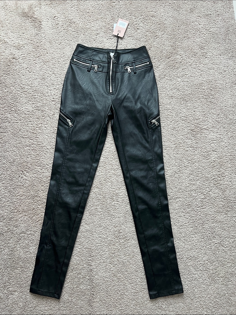 NWT Tiger Mist Faux Leather Zipper Lennon Pant Size Small